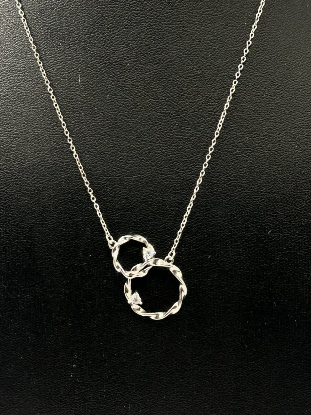 Sisterhood Pendant Necklace Sterling Silver Interlocking Rings CZ stones 18"